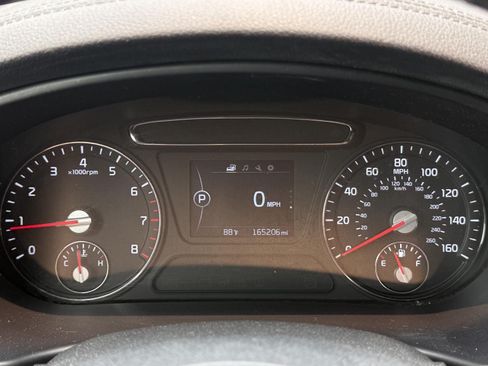 Used 2017 Kia Sorento AWD w/ LX Convenience Package image 32