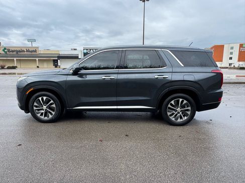 Used 2020 Hyundai Palisade SEL FWD image 2