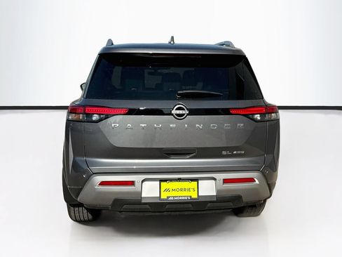 Used 2025 Nissan Pathfinder SL AWD/4WD image 6