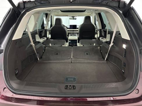 Used 2021 Lincoln Aviator Black Label w/ Dynamic Handling Package image 33