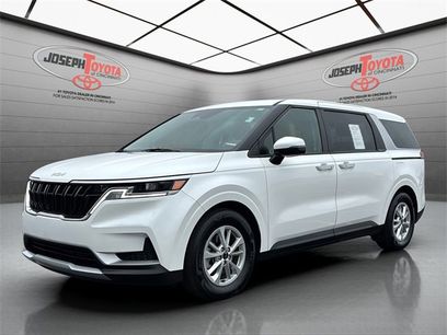 Used 2024 Kia Carnival LX