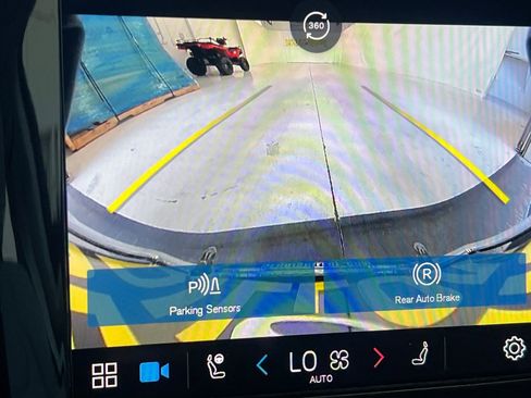 Used 2024 Volvo S90 T8 Ultimate image 20