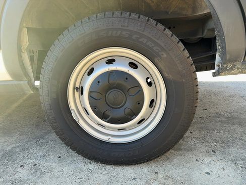 Used 2023 Ford Transit 250 Medium Roof w/ Load Area Protection Package image 9