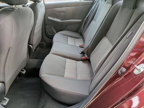 Used 2025 Nissan Sentra SV image 17