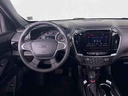 Used 2023 Chevrolet Traverse RS AWD/4WD image 10