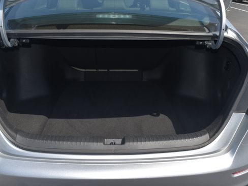 Used 2025 Honda Accord Sport image 10