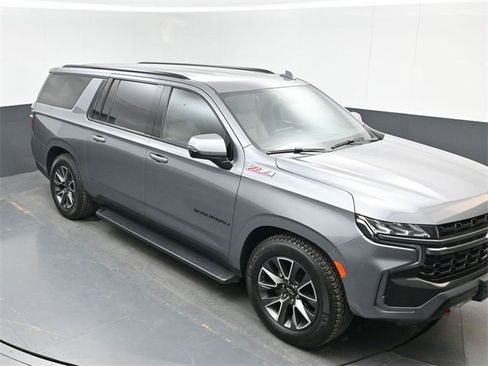 Used 2021 Chevrolet Suburban Z71 w/ Z71 Off-Road Package image 19