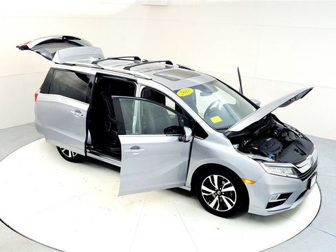 Used 2018 Honda Odyssey Elite image 24