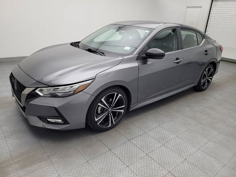 Used 2023 Nissan Sentra SR w/ Trunk Package FWD image 2