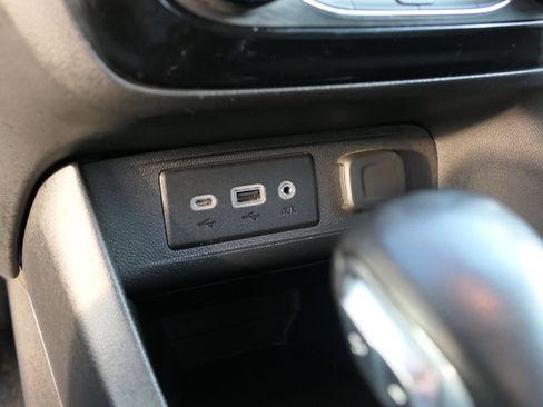 Used 2022 Buick Encore GX Preferred image 19