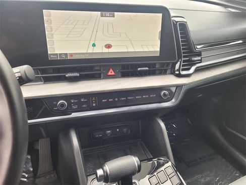 Used 2023 Kia Sportage X-Line w/ X-Line Premium Package image 19