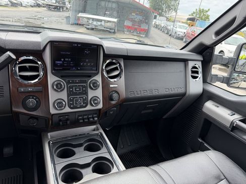 Used 2013 Ford F350 Lariat w/ Lariat Interior Pkg AWD/4WD image 13