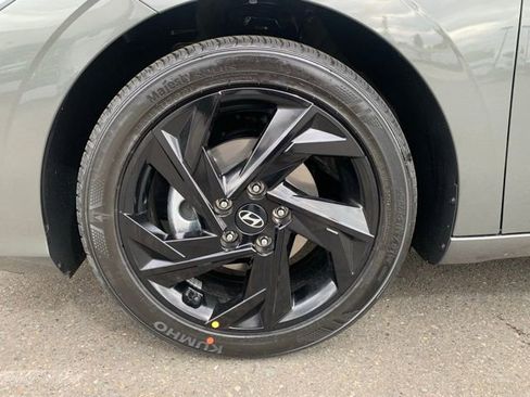 New 2026 Hyundai Elantra Sport FWD image 9