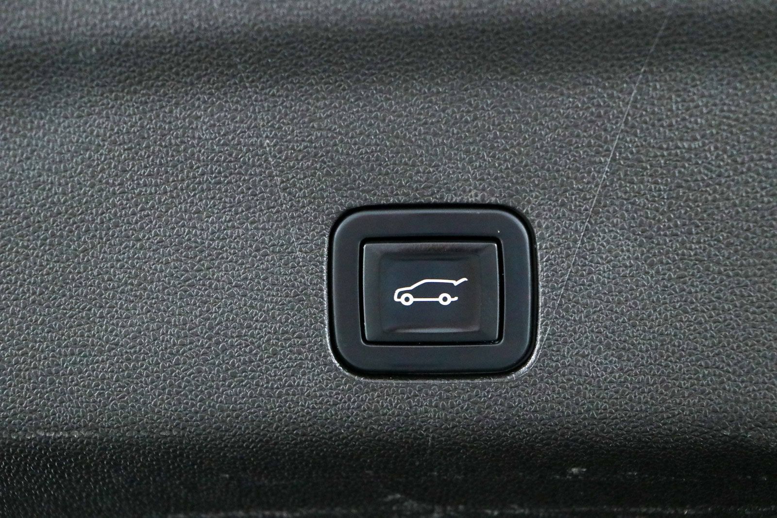Used 2022 GMC Yukon SLT w/ SLT Premium Package RWD image 35