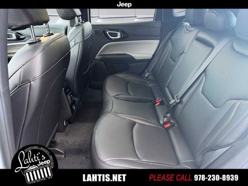 New 2026 Jeep Compass Limited w/ Sun, Sound & Navigation Group AWD/4WD image 11