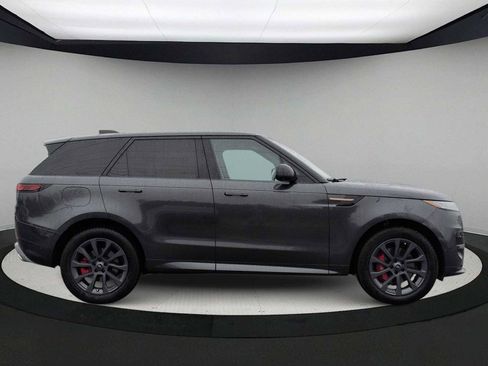 Used 2023 Land Rover Range Rover Sport SE Dynamic AWD/4WD image 9