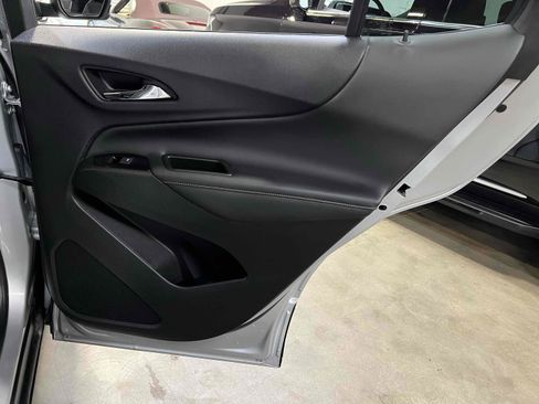 Used 2022 Chevrolet Equinox Premier image 71