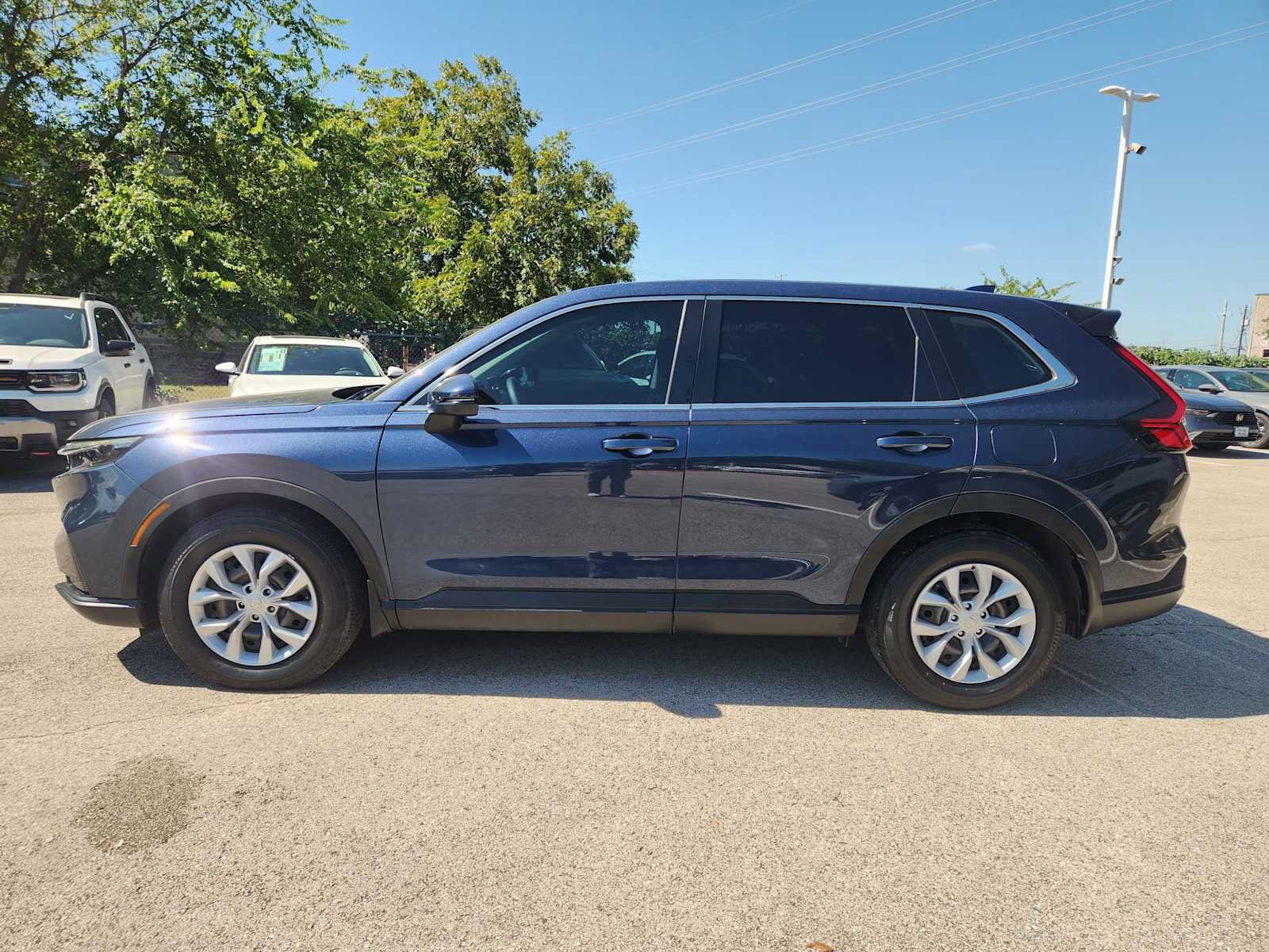 Certified 2023 Honda CR-V LX image 4
