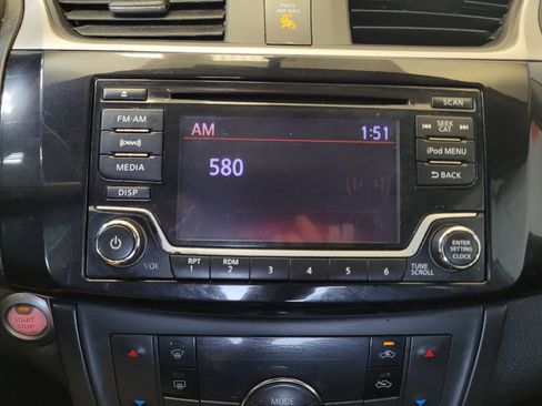 Used 2018 Nissan Sentra SV FWD image 25