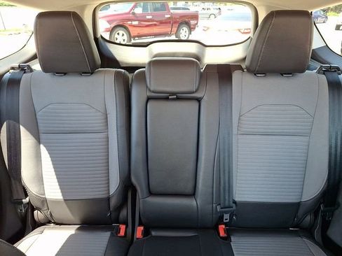 Used 2019 Ford Escape SE AWD/4WD image 19
