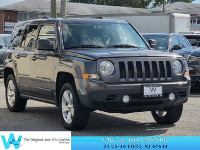 Used 2016 Jeep Patriot Latitude w/ Sun/Sound Group