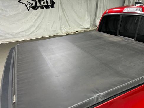 Used 2023 Toyota Tacoma SR AWD/4WD image 14