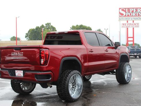 Used 2020 GMC Sierra 1500 Elevation w/ Elevation Value Package image 4