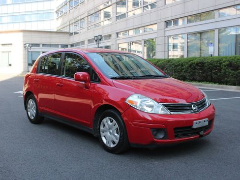 Used 2012 Nissan Versa 1.8 S w/ Plus Pkg FWD image 1