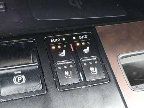 Used 2022 Lexus RX 350 AWD w/ Premium Package image 14