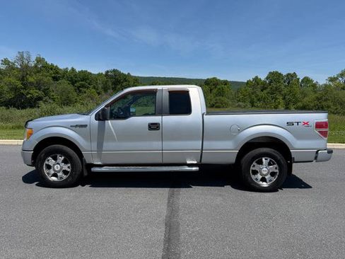 Used 2010 Ford F150 STX AWD/4WD image 5
