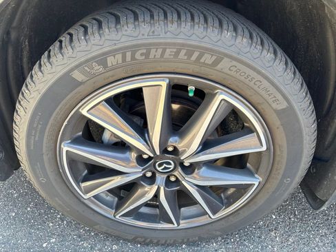 Used 2018 MAZDA CX-5 Touring w/ Preferred Equipment Package AWD/4WD image 2