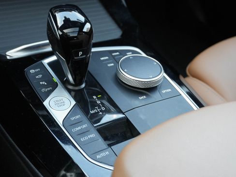 Certified 2024 BMW X3 sDrive30i w/ Convenience Package image 26