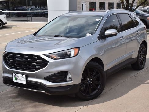 Certified 2022 Ford Edge Titanium image 40