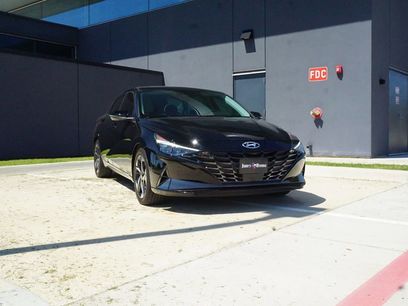 Certified 2023 Hyundai Elantra Limited