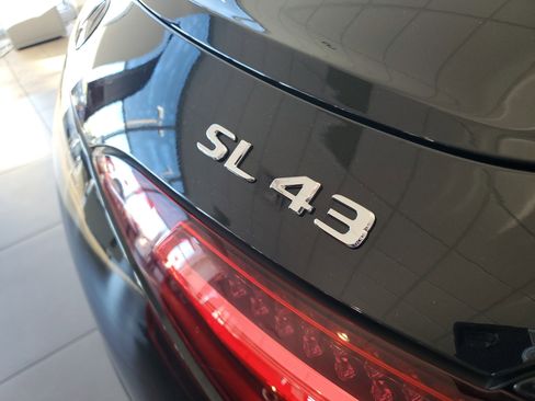 Used 2025 Mercedes-Benz SL 43 AMG image 8