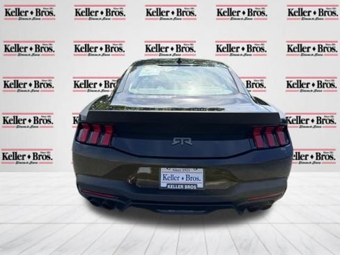 New 2026 Ford Mustang GT Premium w/ GT Performance Package RWD image 6