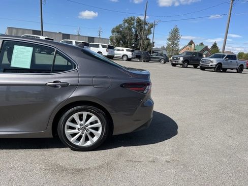 Used 2024 Toyota Camry LE image 6