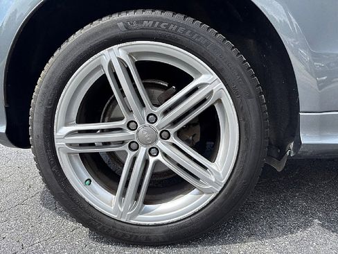 Used 2012 Audi Q5 3.2 Prestige w/ Prestige Pkg image 8