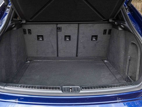 Used 2022 Porsche Macan image 26