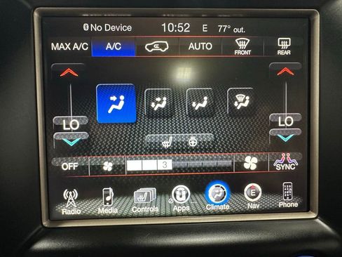 Used 2015 Jeep Grand Cherokee Limited AWD/4WD image 32