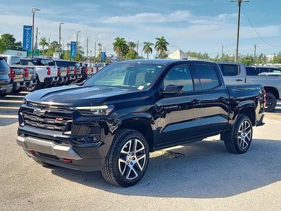 Used 2023 Chevrolet Colorado Z71 w/ Z71 Convenience Package 2