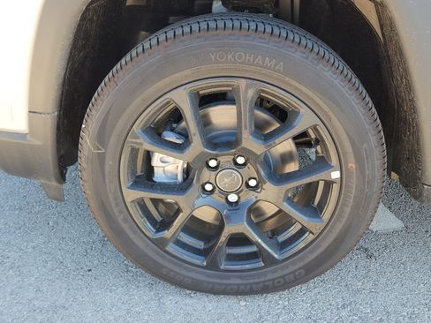 New 2026 Jeep Compass Latitude w/ Quick Order Package 29K image 7