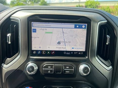 Used 2022 GMC Sierra 3500 Denali w/ Denali Ultimate Package AWD/4WD image 29