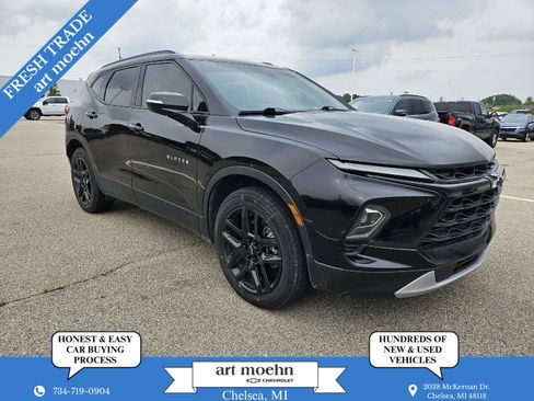 Used 2023 Chevrolet Blazer LT w/ Sound & Technology Package FWD image 1