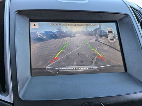 Used 2019 Ford Edge SEL w/ Equipment Group 201A image 19