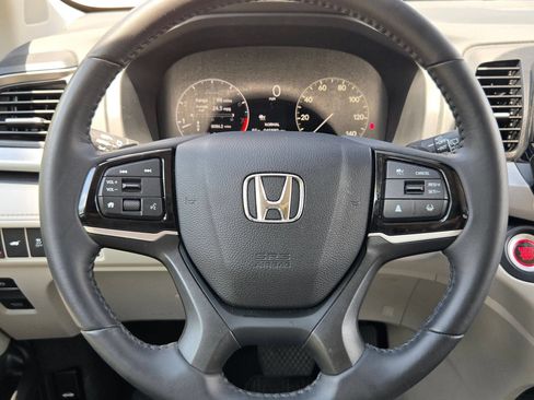 Used 2025 Honda Odyssey EX-L image 19