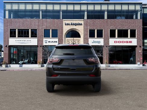 New 2026 Jeep Compass Latitude AWD/4WD image 7