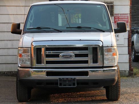 Used 2013 Ford E-250 and Econoline 250 w/ PWR Group RWD image 12