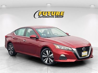 Used 2022 Nissan Altima 2.5 SV