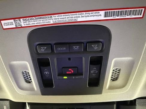 Used 2025 Toyota Camry XLE w/ Premium Package FWD image 24